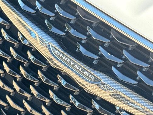 2019 Chrysler 300 S