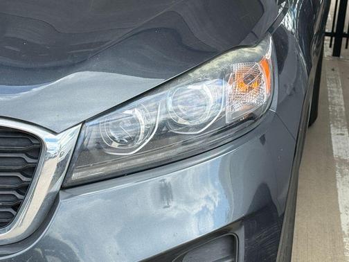 Gravity Gray 2020 Kia Sorento LX