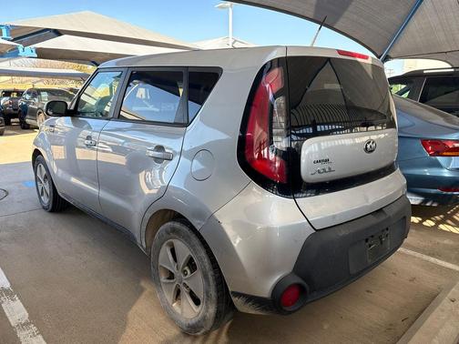 2016 Kia Soul Base