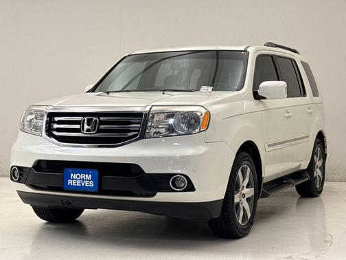 Modern Steel Metallic 2014 Honda Pilot Touring