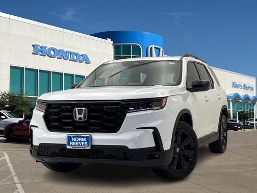 2025 Honda Pilot Black Edition