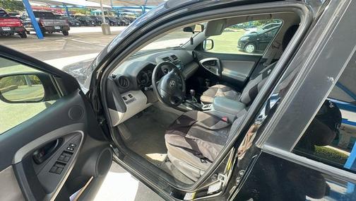 2011 Toyota RAV4 Base