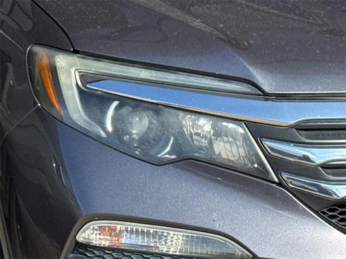 2016 Honda Pilot EX-L w/ Navigation