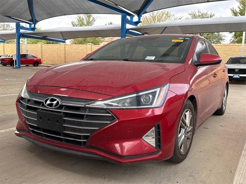 2019 Hyundai ELANTRA SEL