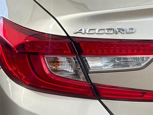 2018 Honda Accord Touring 2.0T