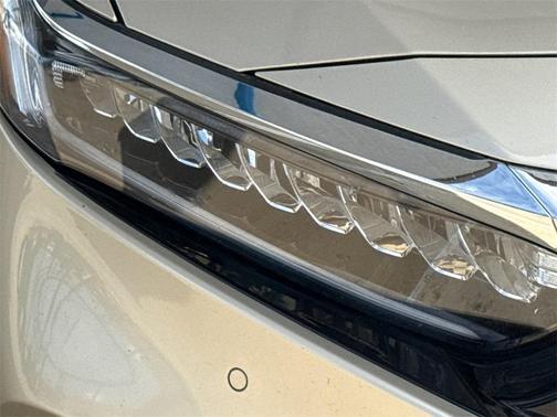2018 Honda Accord Touring 2.0T