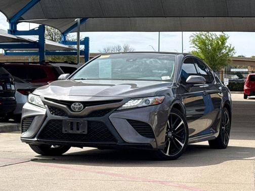 2019 Toyota Camry XSE