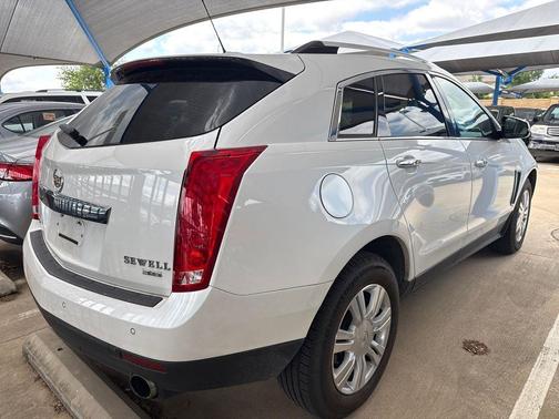 Platinum Ice Tri-Coat 2016 Cadillac SRX Luxury Collection