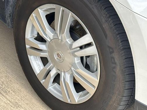 Platinum Ice Tri-Coat 2016 Cadillac SRX Luxury Collection