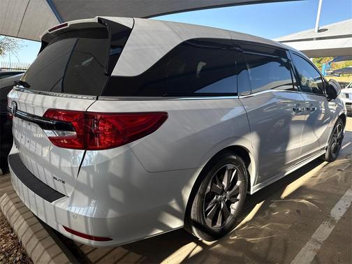 2024 Honda Odyssey Elite