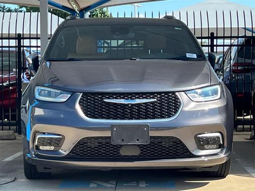 2021 Chrysler Pacifica Hybrid Pinnacle