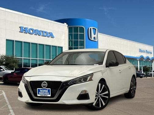 2021 Nissan Altima 2.5 SR