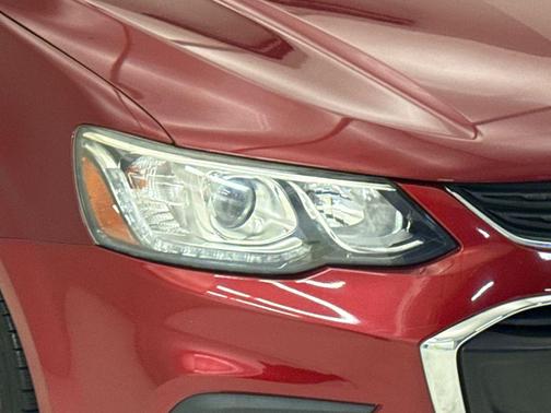 2018 Chevrolet Sonic LT