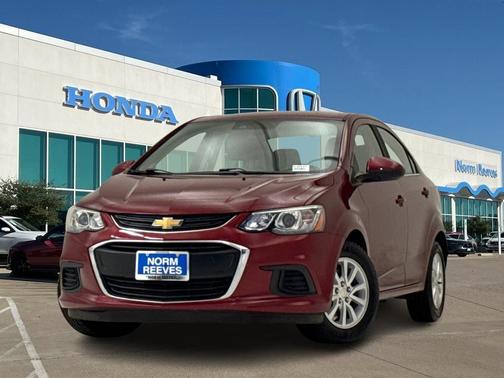 2018 Chevrolet Sonic LT