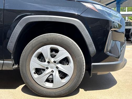 Midnight Black Metallic 2024 Toyota RAV4 LE