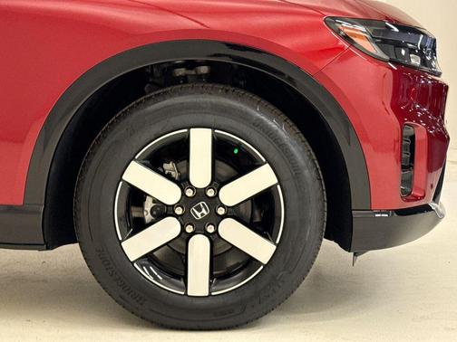 Scarlet Red Metallic 2026 Honda Prologue Touring