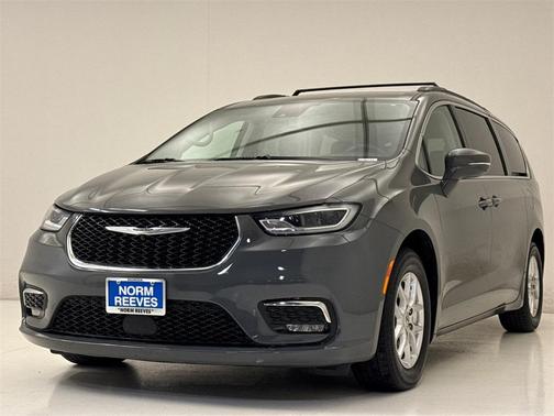 2022 Chrysler Pacifica Touring-L
