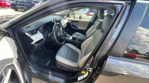 2021 Toyota RAV4 Limited