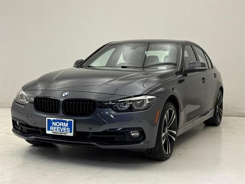 2018 BMW 330 i