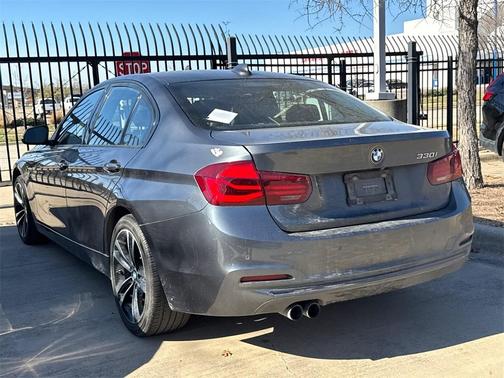 2018 BMW 330 i