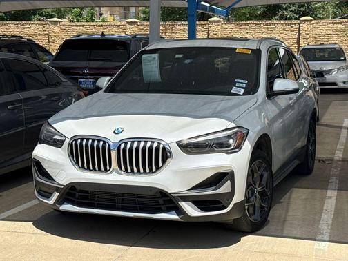 Mineral White Metallic 2021 BMW X1 sDrive28i