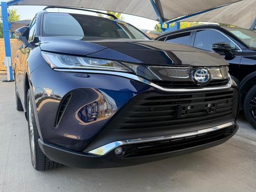 2023 Toyota Venza XLE