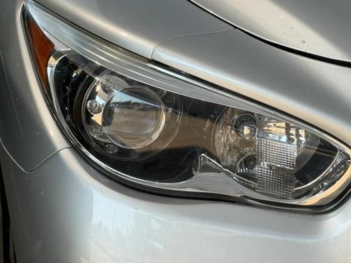 2015 INFINITI QX60 Base