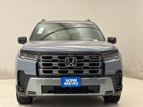 Sonic Gray Pearl 2026 Honda Pilot TrailSport