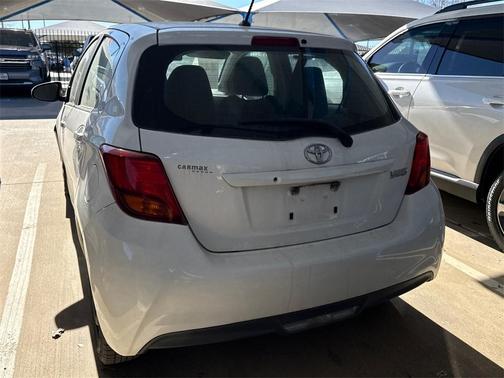 2015 Toyota Yaris L