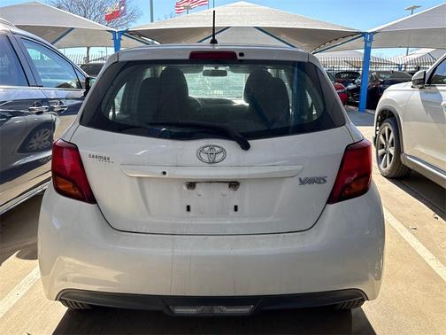 2015 Toyota Yaris L