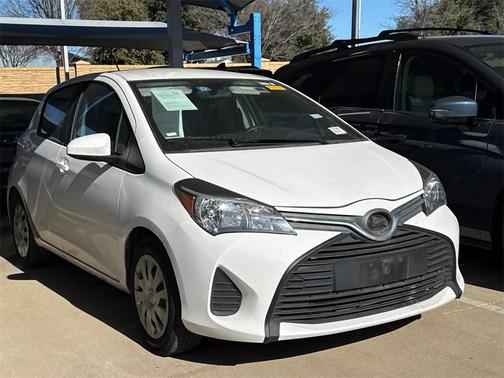 2015 Toyota Yaris L