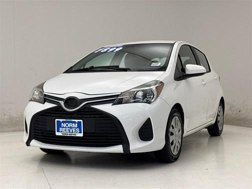 2015 Toyota Yaris L