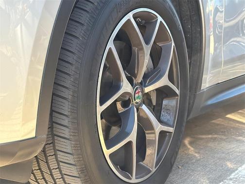2019 Alfa Romeo Stelvio Ti