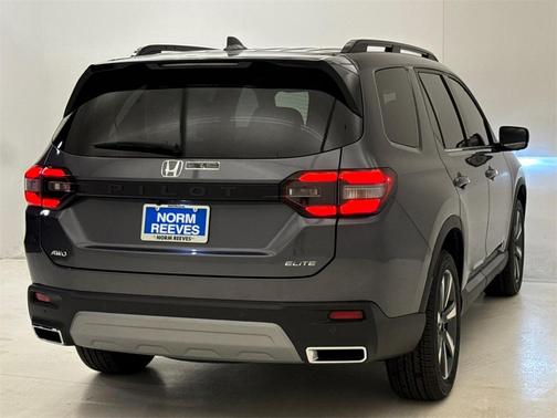 2025 Honda Pilot Elite