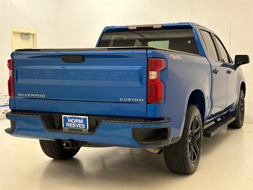 2022 Chevrolet Silverado 1500 Custom