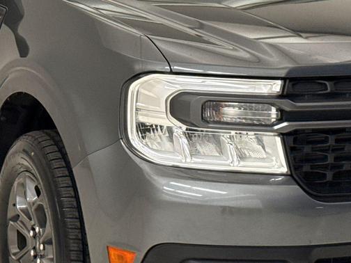 Gray Metallic 2024 Ford Maverick XLT
