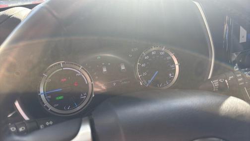 2024 Toyota Highlander Hybrid XLE