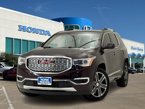 2018 GMC Acadia Denali