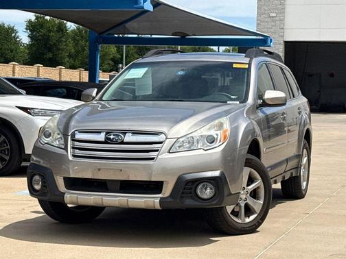 Tungsten Metallic 2014 Subaru Outback 2.5i Limited