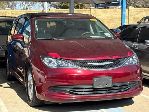 2017 Chrysler Pacifica Touring