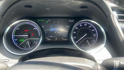 2020 Toyota Camry Hybrid XLE