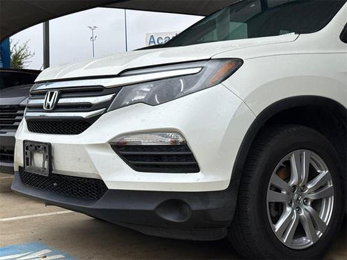 2016 Honda Pilot LX