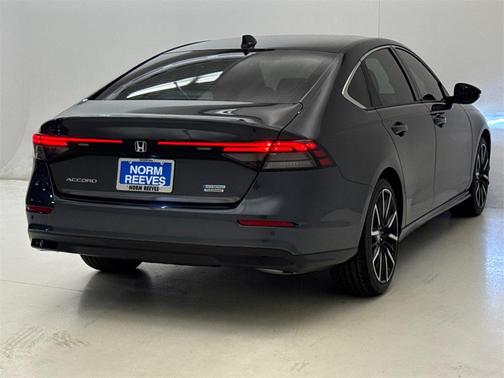 2025 Honda Accord Hybrid Touring