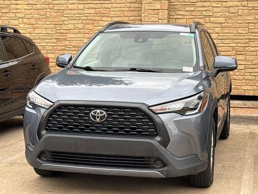 CELESTITE 2022 Toyota Corolla Cross LE