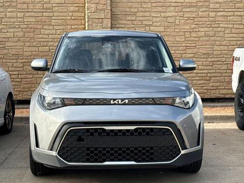 Steel Gray 2024 Kia Soul LX
