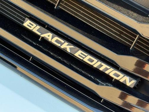 2022 Honda Ridgeline Black Edition