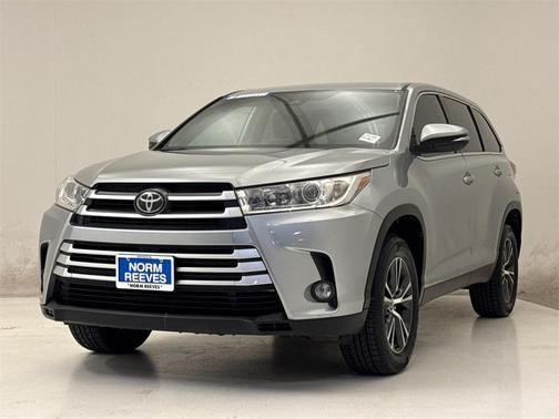 2019 Toyota Highlander LE