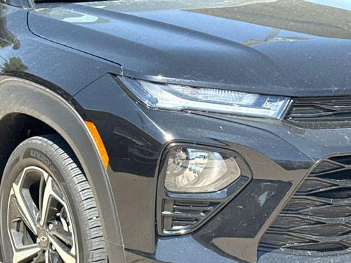 Mosaic Black Metallic 2022 Chevrolet Trailblazer RS