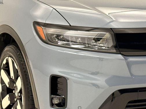 Gray 2024 Honda Prologue Elite