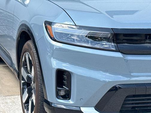Gray 2024 Honda Prologue Elite